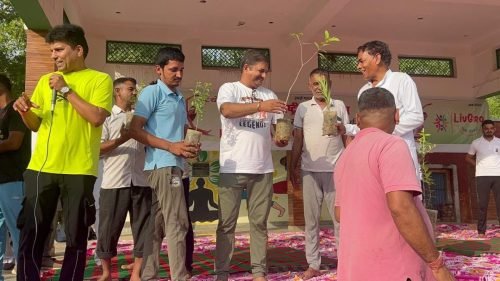 WhatsApp Image 2024-11-08 at 13.46.03_8580338d